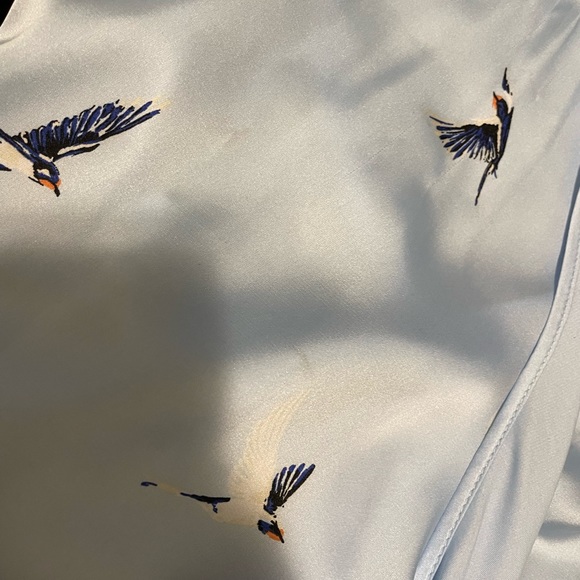 Light blue satin top - Picture 4 of 4